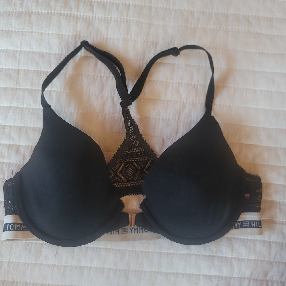 Tommy‎ Hilfiger Black Lace Trim Bra 34B T Shirt Bra Everyday